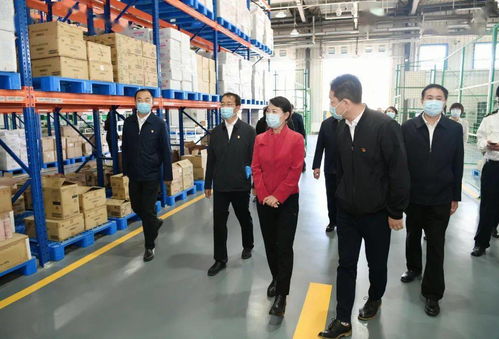 王莉霞強(qiáng)調(diào) 強(qiáng)化一對(duì)一精準(zhǔn)服務(wù)，全面推動(dòng)綜合保稅區(qū)高質(zhì)量發(fā)展